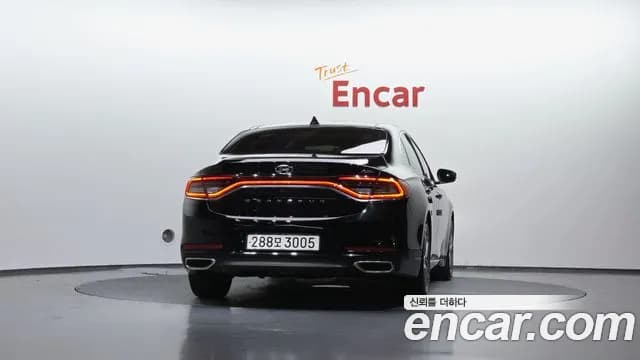 2017 Hyundai Grandeur IG 2.2 Diesel Premium Sold VIN KMHF141RBHA040447 – interior seats 2017 Hyundai Grandeur IG 2.2 Diesel Premium Sold VIN KMHF141RBHA040447 – interior seats