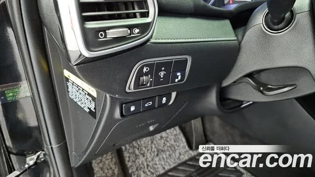 2018 Hyundai Grandeur IG 2.2 Diesel Premium Sold VIN KMHF141RBJA115019 – interior seats 2018 Hyundai Grandeur IG 2.2 Diesel Premium Sold VIN KMHF141RBJA115019 – interior seats