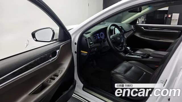 2018 Hyundai Grandeur IG 2.2 Diesel Premium Sold VIN KMHF141RBJA123234 – rear exterior 2018 Hyundai Grandeur IG 2.2 Diesel Premium Sold VIN KMHF141RBJA123234 – rear exterior