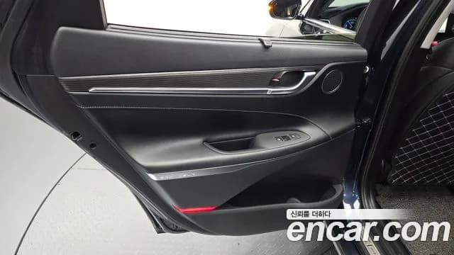 2018 Hyundai Grandeur IG Hybrid Exclusive Sold VIN KMHF2413BJA001983 – undercarriage 2018 Hyundai Grandeur IG Hybrid Exclusive Sold VIN KMHF2413BJA001983 – undercarriage