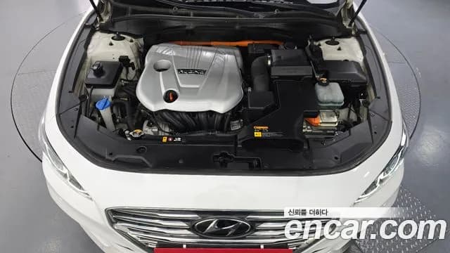 2018 Hyundai Grandeur IG Hybrid Exclusive Sold VIN KMHF2413BJA008094 – dashboard 2018 Hyundai Grandeur IG Hybrid Exclusive Sold VIN KMHF2413BJA008094 – dashboard