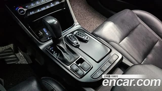 2018 Hyundai Grandeur IG Hybrid Exclusive Sold VIN KMHF2413BJA025613 – engine bay 2018 Hyundai Grandeur IG Hybrid Exclusive Sold VIN KMHF2413BJA025613 – engine bay