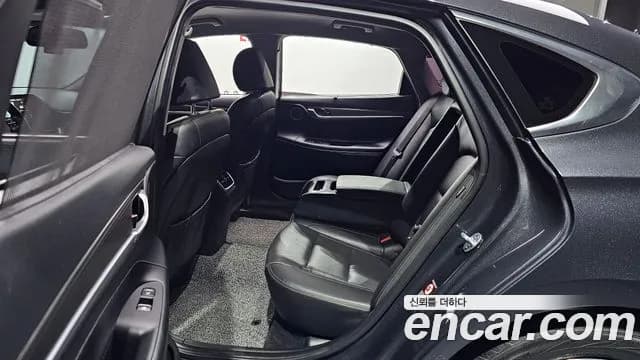 2018 Hyundai Grandeur IG Hybrid Exclusive Sold VIN KMHF2413BJA025613 – photo 15 2018 Hyundai Grandeur IG Hybrid Exclusive Sold VIN KMHF2413BJA025613 – photo 15
