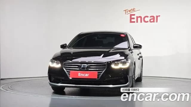 2019 Hyundai Grandeur IG Hybrid Exclusive Sold VIN KMHF2413BKA032006 – rear exterior 2019 Hyundai Grandeur IG Hybrid Exclusive Sold VIN KMHF2413BKA032006 – rear exterior
