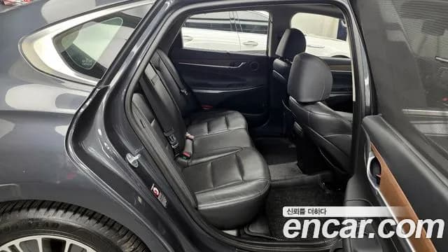 2019 Hyundai Grandeur IG Hybrid Exclusive Sold VIN KMHF2413BKA033031 – dashboard 2019 Hyundai Grandeur IG Hybrid Exclusive Sold VIN KMHF2413BKA033031 – dashboard