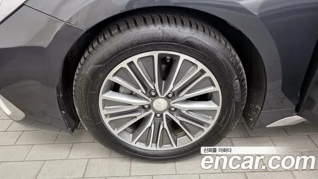 2019 Hyundai Grandeur IG Hybrid Exclusive Sold VIN KMHF2413BKA033031 – photo 14 2019 Hyundai Grandeur IG Hybrid Exclusive Sold VIN KMHF2413BKA033031 – photo 14