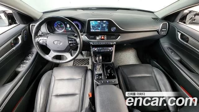 2019 Hyundai Grandeur IG Hybrid Exclusive Sold VIN KMHF2413BKA037499 – rear exterior 2019 Hyundai Grandeur IG Hybrid Exclusive Sold VIN KMHF2413BKA037499 – rear exterior