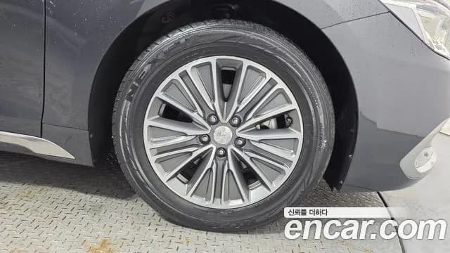 2019 Hyundai Grandeur IG Hybrid Exclusive Sold VIN KMHF2413BKA042496 – photo 19 2019 Hyundai Grandeur IG Hybrid Exclusive Sold VIN KMHF2413BKA042496 – photo 19