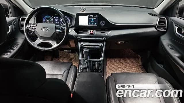 2019 Hyundai Grandeur IG Hybrid Exclusive Sold VIN KMHF2413BKA042562 – undercarriage 2019 Hyundai Grandeur IG Hybrid Exclusive Sold VIN KMHF2413BKA042562 – undercarriage