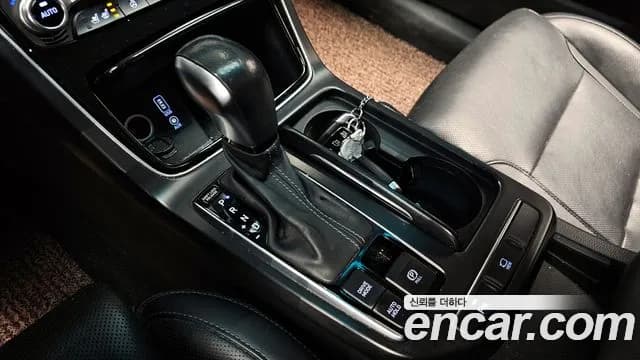 2019 Hyundai Grandeur IG Hybrid Exclusive Sold VIN KMHF2413BKA042562 – photo 11 2019 Hyundai Grandeur IG Hybrid Exclusive Sold VIN KMHF2413BKA042562 – photo 11