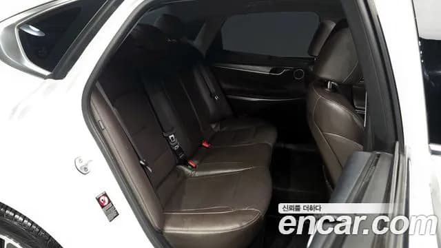 2019 Hyundai Grandeur IG Hybrid Exclusive Sold VIN KMHF2413BKA042978 – front exterior 2019 Hyundai Grandeur IG Hybrid Exclusive Sold VIN KMHF2413BKA042978 – front exterior
