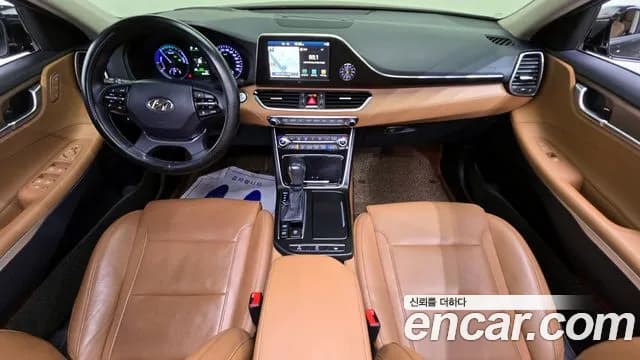 2019 Hyundai Grandeur IG Hybrid Exclusive Sold VIN KMHF2413BKA044126 – dashboard 2019 Hyundai Grandeur IG Hybrid Exclusive Sold VIN KMHF2413BKA044126 – dashboard