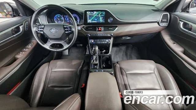 2019 Hyundai Grandeur IG Hybrid Exclusive Sold VIN KMHF2413BKA052005 – interior seats 2019 Hyundai Grandeur IG Hybrid Exclusive Sold VIN KMHF2413BKA052005 – interior seats