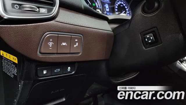 2019 Hyundai Grandeur IG Hybrid Exclusive Sold VIN KMHF2413BKA052005 – photo 16 2019 Hyundai Grandeur IG Hybrid Exclusive Sold VIN KMHF2413BKA052005 – photo 16