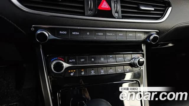 2019 Hyundai Grandeur IG 2.4 Modern Basic (Rental car) Sold VIN KMHF241CBKA173908 – photo 19 2019 Hyundai Grandeur IG 2.4 Modern Basic (Rental car) Sold VIN KMHF241CBKA173908 – photo 19