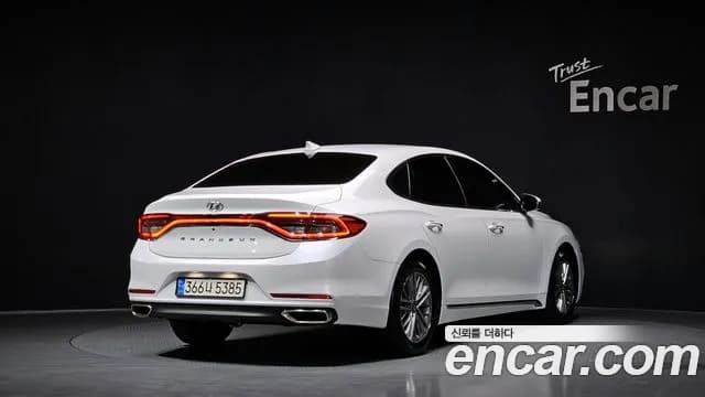 2019 Hyundai Grandeur IG 2.4 Modern Basic (Rental car) Sold VIN KMHF241CBKA173908 – photo 20 2019 Hyundai Grandeur IG 2.4 Modern Basic (Rental car) Sold VIN KMHF241CBKA173908 – photo 20