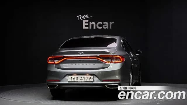2017 Hyundai Grandeur IG 3.0 Exclusive Sold VIN KMHF241EBHA019286 – exterior detail 2017 Hyundai Grandeur IG 3.0 Exclusive Sold VIN KMHF241EBHA019286 – exterior detail