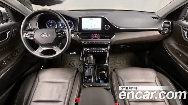 2017 Hyundai Grandeur IG 3.0 Exclusive Sold VIN KMHF241EBHA019286 – photo 12 2017 Hyundai Grandeur IG 3.0 Exclusive Sold VIN KMHF241EBHA019286 – photo 12