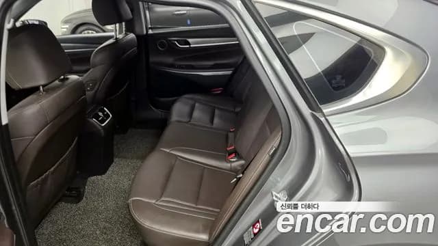 2017 Hyundai Grandeur IG 3.0 Exclusive Sold VIN KMHF241EBHA019286 – photo 17 2017 Hyundai Grandeur IG 3.0 Exclusive Sold VIN KMHF241EBHA019286 – photo 17