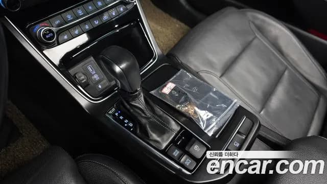 2017 Hyundai Grandeur IG 3.0 Exclusive Sold VIN KMHF241EBHA024130 – photo 16 2017 Hyundai Grandeur IG 3.0 Exclusive Sold VIN KMHF241EBHA024130 – photo 16