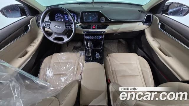 2017 Hyundai Grandeur IG 3.0 Exclusive Sold VIN KMHF241EBHA030352 – photo 11 2017 Hyundai Grandeur IG 3.0 Exclusive Sold VIN KMHF241EBHA030352 – photo 11