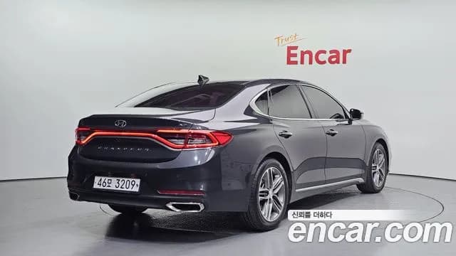 2017 Hyundai Grandeur IG 3.0 Exclusive Sold VIN KMHF241EBHA031616 – dashboard 2017 Hyundai Grandeur IG 3.0 Exclusive Sold VIN KMHF241EBHA031616 – dashboard