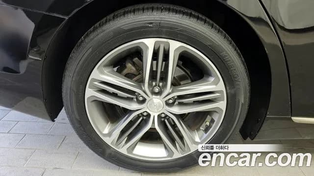 2017 Hyundai Grandeur IG 3.0 Exclusive Sold VIN KMHF241EBHA039650 – photo 19 2017 Hyundai Grandeur IG 3.0 Exclusive Sold VIN KMHF241EBHA039650 – photo 19