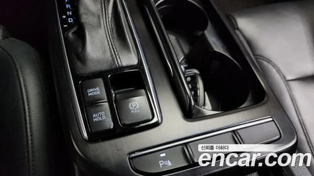 2018 Hyundai Grandeur IG 3.0 Modren Basic (Rental car) Sold VIN KMHF241EBJA066701 – dashboard 2018 Hyundai Grandeur IG 3.0 Modren Basic (Rental car) Sold VIN KMHF241EBJA066701 – dashboard
