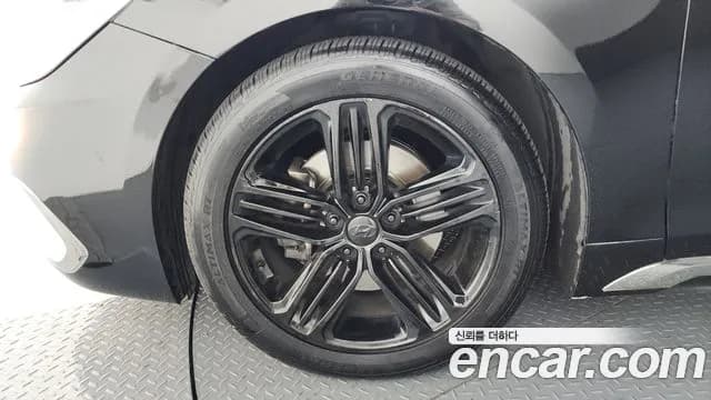 2018 Hyundai Grandeur IG 3.0 Modren Basic (Rental car) Sold VIN KMHF241EBJA066701 – photo 16 2018 Hyundai Grandeur IG 3.0 Modren Basic (Rental car) Sold VIN KMHF241EBJA066701 – photo 16