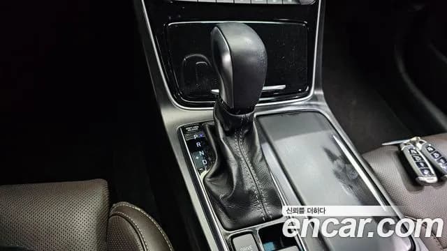 2018 Hyundai Grandeur IG 3.0 Exclusive Sold VIN KMHF241EBJA087252 – trunk area 2018 Hyundai Grandeur IG 3.0 Exclusive Sold VIN KMHF241EBJA087252 – trunk area
