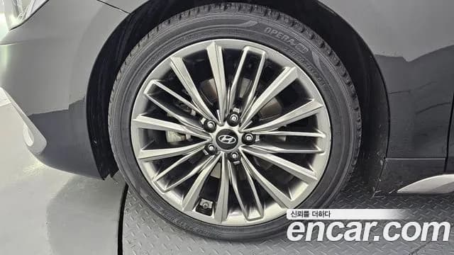 2018 Hyundai Grandeur IG 3.0 Exclusive Sold VIN KMHF241EBJA087252 – photo 14 2018 Hyundai Grandeur IG 3.0 Exclusive Sold VIN KMHF241EBJA087252 – photo 14
