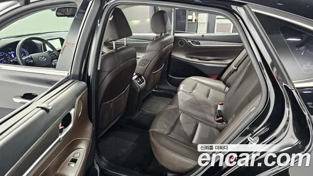 2018 Hyundai Grandeur IG 3.0 Exclusive Sold VIN KMHF241EBJA087252 – photo 19 2018 Hyundai Grandeur IG 3.0 Exclusive Sold VIN KMHF241EBJA087252 – photo 19