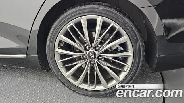 2018 Hyundai Grandeur IG 3.0 Exclusive Sold VIN KMHF241EBJA087252 – photo 26 2018 Hyundai Grandeur IG 3.0 Exclusive Sold VIN KMHF241EBJA087252 – photo 26