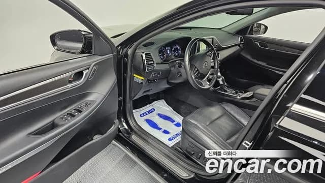 2018 Hyundai Grandeur IG 3.0 Exclusive Sold VIN KMHF241EBJA097813 – odometer reading 2018 Hyundai Grandeur IG 3.0 Exclusive Sold VIN KMHF241EBJA097813 – odometer reading