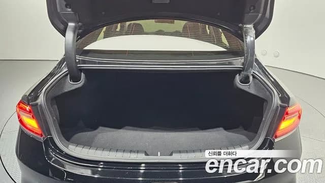 2018 Hyundai Grandeur IG 3.0 Exclusive Sold VIN KMHF241EBJA097813 – photo 22 2018 Hyundai Grandeur IG 3.0 Exclusive Sold VIN KMHF241EBJA097813 – photo 22