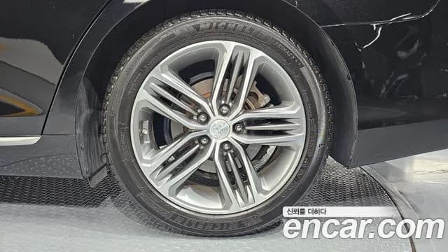 2018 Hyundai Grandeur IG 3.0 Exclusive Sold VIN KMHF241EBJA097813 – photo 25 2018 Hyundai Grandeur IG 3.0 Exclusive Sold VIN KMHF241EBJA097813 – photo 25