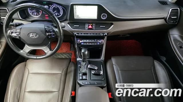 2018 Hyundai Grandeur IG 3.0 Exclusive Sold VIN KMHF241EBJA104899 – side profile 2018 Hyundai Grandeur IG 3.0 Exclusive Sold VIN KMHF241EBJA104899 – side profile