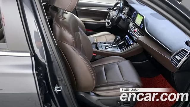 2018 Hyundai Grandeur IG 3.0 Exclusive Sold VIN KMHF241EBJA104899 – trunk area 2018 Hyundai Grandeur IG 3.0 Exclusive Sold VIN KMHF241EBJA104899 – trunk area