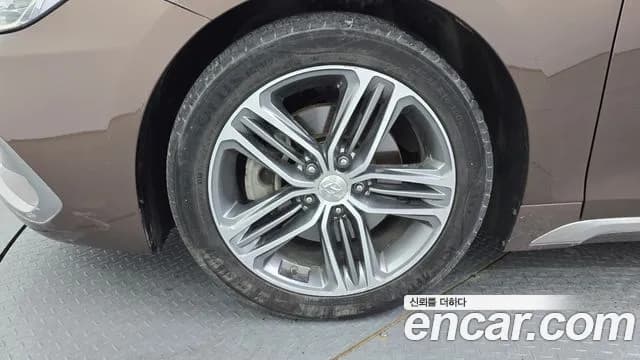 2018 Hyundai Grandeur IG 3.0 Exclusive Sold VIN KMHF241EBJA158446 – photo 12 2018 Hyundai Grandeur IG 3.0 Exclusive Sold VIN KMHF241EBJA158446 – photo 12