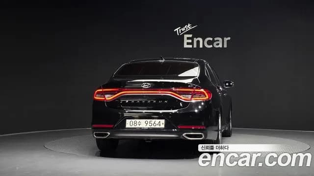 2018 Hyundai Grandeur IG 3.0 Exclusive Sold VIN KMHF241EBJA166599 – trunk area 2018 Hyundai Grandeur IG 3.0 Exclusive Sold VIN KMHF241EBJA166599 – trunk area