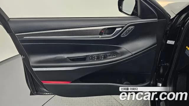 2019 Hyundai Grandeur IG 3.0 Exclusive Sold VIN KMHF241EBKA197230 – front exterior 2019 Hyundai Grandeur IG 3.0 Exclusive Sold VIN KMHF241EBKA197230 – front exterior