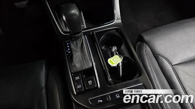 2019 Hyundai Grandeur IG 3.0 Exclusive Sold VIN KMHF241EBKA197230 – interior seats 2019 Hyundai Grandeur IG 3.0 Exclusive Sold VIN KMHF241EBKA197230 – interior seats