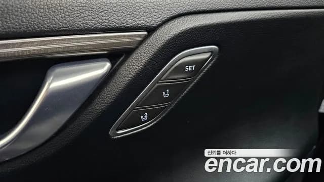 2019 Hyundai Grandeur IG 3.0 Exclusive Sold VIN KMHF241EBKA197230 – undercarriage 2019 Hyundai Grandeur IG 3.0 Exclusive Sold VIN KMHF241EBKA197230 – undercarriage
