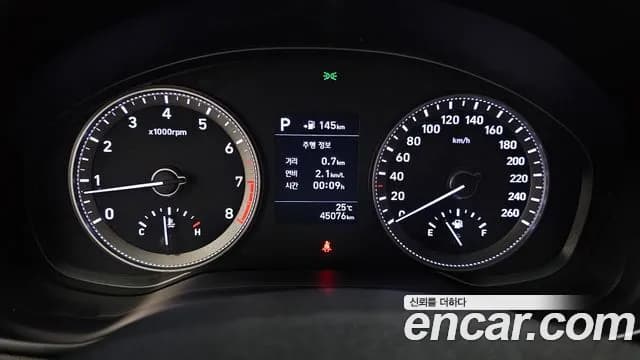 2019 Hyundai Grandeur IG 3.0 Modren Basic (Rental car) Sold VIN KMHF241EBKA200986 – front exterior 2019 Hyundai Grandeur IG 3.0 Modren Basic (Rental car) Sold VIN KMHF241EBKA200986 – front exterior