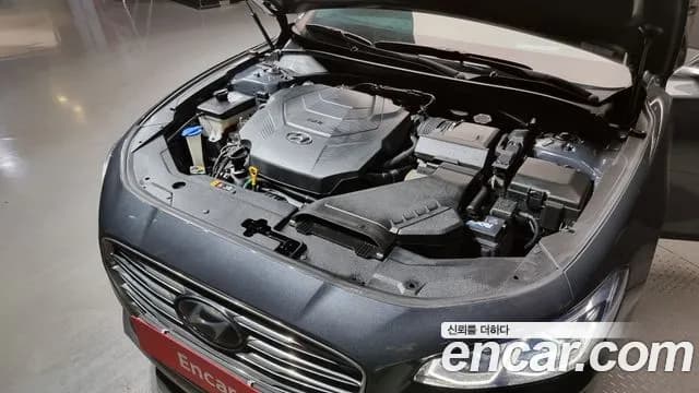 2019 Hyundai Grandeur IG 3.0 Exclusive Sold VIN KMHF241EBKA210689 – engine bay 2019 Hyundai Grandeur IG 3.0 Exclusive Sold VIN KMHF241EBKA210689 – engine bay