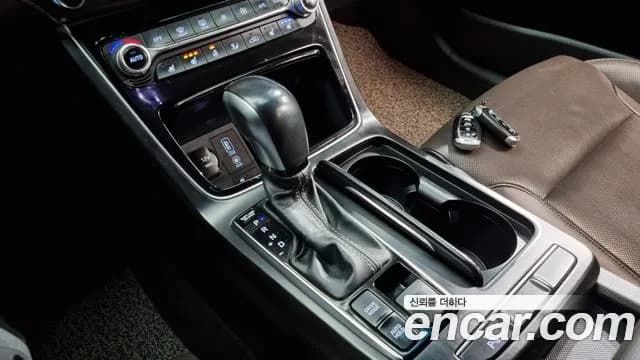 2019 Hyundai Grandeur IG 3.0 Exclusive Sold VIN KMHF241EBKA210689 – photo 11 2019 Hyundai Grandeur IG 3.0 Exclusive Sold VIN KMHF241EBKA210689 – photo 11