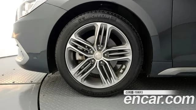 2019 Hyundai Grandeur IG 3.0 Premium Sold VIN KMHF241EBKA224651 – side profile 2019 Hyundai Grandeur IG 3.0 Premium Sold VIN KMHF241EBKA224651 – side profile