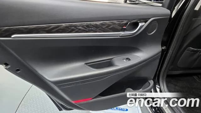 2017 Hyundai Grandeur IG 3.0 Modren Basic (Rental car) Sold VIN KMHF241NBHA038269 – dashboard 2017 Hyundai Grandeur IG 3.0 Modren Basic (Rental car) Sold VIN KMHF241NBHA038269 – dashboard