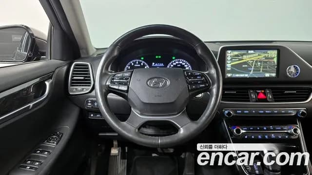 2017 Hyundai Grandeur IG 3.0 Modren Basic (Rental car) Sold VIN KMHF241NBHA038269 – photo 20 2017 Hyundai Grandeur IG 3.0 Modren Basic (Rental car) Sold VIN KMHF241NBHA038269 – photo 20