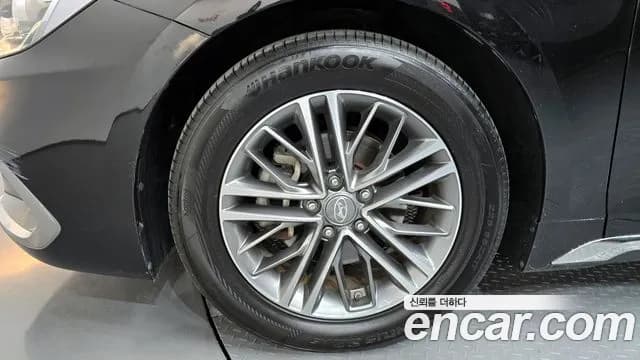 2017 Hyundai Grandeur IG 3.0 Modren Basic (Rental car) Sold VIN KMHF241NBHA038269 – photo 22 2017 Hyundai Grandeur IG 3.0 Modren Basic (Rental car) Sold VIN KMHF241NBHA038269 – photo 22